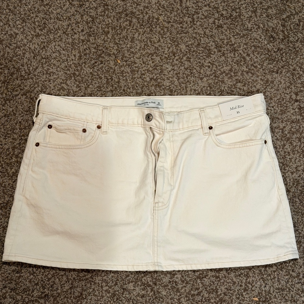 Abercrombie & Fitch Cream Mini Skirt